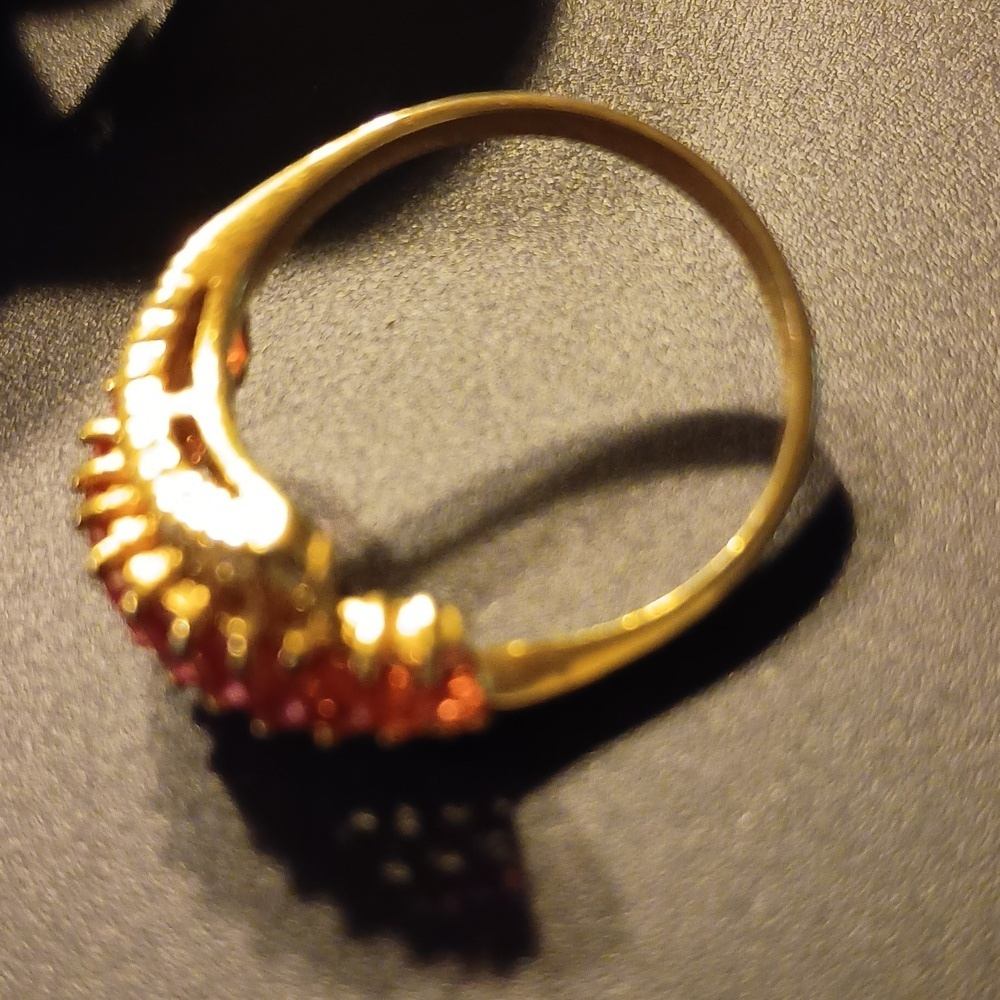 Pink and clear baguette ring - Picture 8 of 8